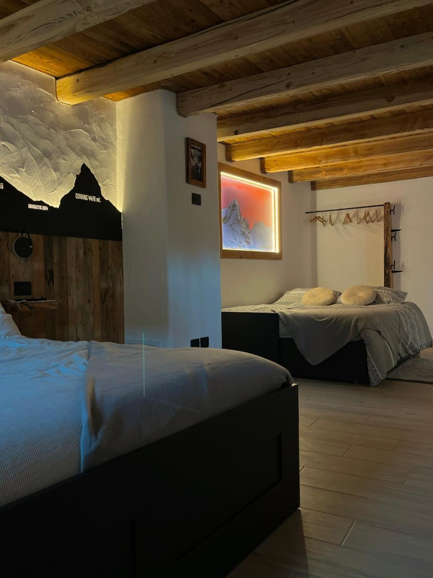 La Famille D'Evian Hotell Villeneuve Exteriör bild